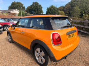 2016 MINI Hatch 1.2 One Euro 6 (s/s) 3dr in Orange — image 6