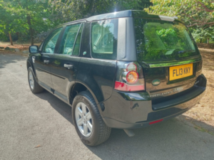 2013 Land Rover Freelander 2 2.2 Sd4 Gs in Black — image 4