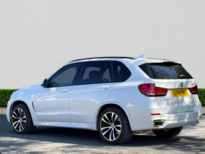 2018 BMW X5 3.0 30d M Sport SUV 5dr Diesel Auto Xdrive Euro 6 (s/s) (258 Ps) in White — image 5