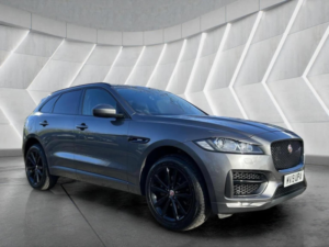 2019 Jaguar F-Pace 2.0 D180 R-Sport Auto AWD Euro 6 (s/s) 5dr in Grey — image 3