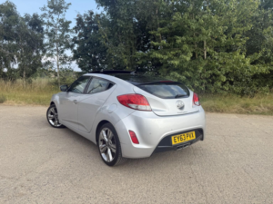 2013 Hyundai Veloster 1.6 Gdi Sport in Silver — image 3
