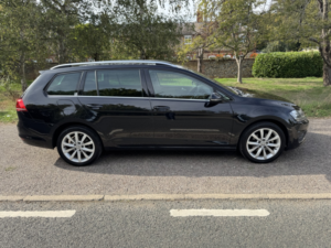 2015 Volkswagen Golf Gt 150 Tsi 1.4 Highline Estate Petrol DSG in Black — image 5