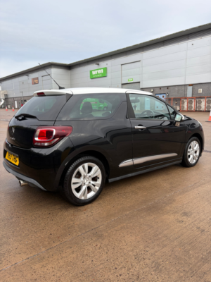 2013 Citroen Ds3 1.6 Vti Dstyle Hatchback 3dr Petrol Auto Euro 5 (120 Ps) in Black — image 5