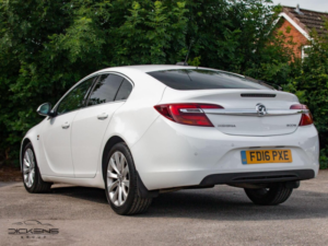 2016 Vauxhall Insignia 1.6 Cdti Ecoflex Elite Euro 6 (s/s) 5dr in White — image 5