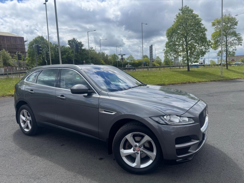 2018 Jaguar F-Pace 2.0 D180 Portfolio Auto AWD Euro 6 (s/s) 5dr in Grey — image 1