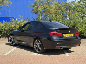 2016 BMW 3 Series 2.0 320d Xdrive M Sport Saloon in Black — image 2