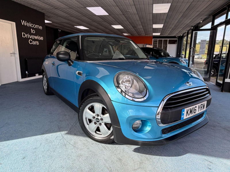 2016 MINI Hatch 1.2 One Euro 6 (s/s) 3dr in Blue — image 1