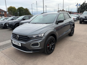 2021 Volkswagen T-Roc 1.5 Tsi Evo Black Edition DSG Euro 6 (s/s) 5dr in Grey — image 5