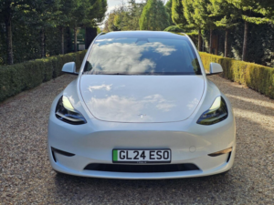 2024 Tesla Model Y (dual Motor) Performance Auto 4wde 5dr in White — image 3
