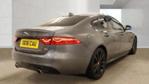2016 Jaguar Xf 3.0 V6 S Auto Euro 6 (s/s) 4dr in Grey — image 4