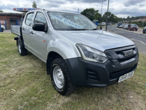2018 Isuzu D-Max 1.9 Td Utility Double Cab Tipper in Silver — image 2