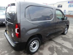 2023 Citroen Berlingo 1.5 Bluehdi 1000 Enterprise Edition M Swb Euro 6 (s/s) 5dr in Grey — image 6