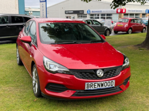 2020 Vauxhall Astra 1.2 Turbo Ultimate Nav Hatchback 5dr Petrol Manual Euro 6 (s/s) (145 Ps) in Red — image 2