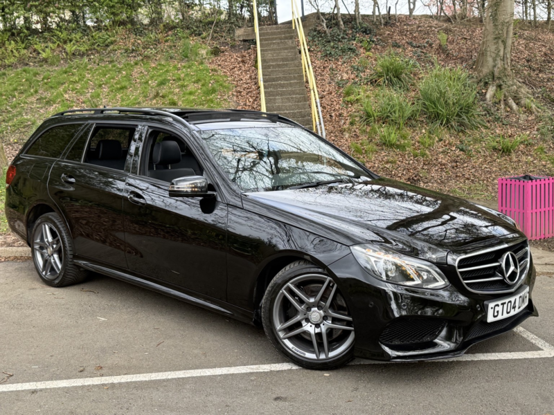 2016 Mercedes-Benz E Class E350*amg Night Ed Premium*panroof-Cam-Xenon-Fsh-Dab**what A Car!** in Black — image 1