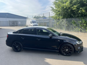 2017 Audi A3 1.6 Tdi Black Edition in Black — image 6