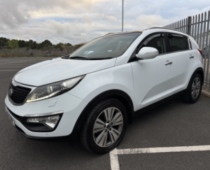 2014 Kia Sportage Isg 4 1.7 Crdi in White — image 2