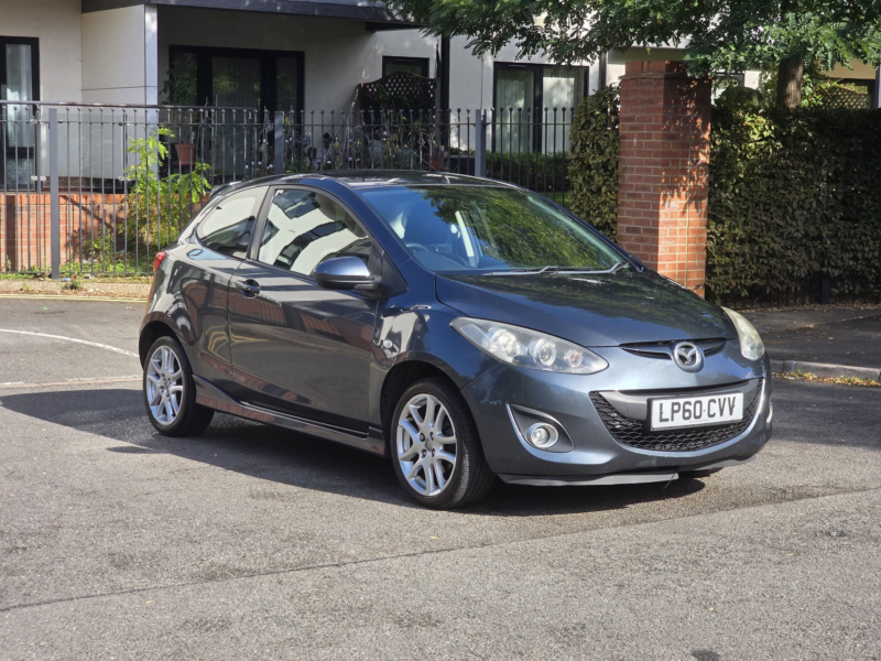 2010 Mazda Mazda2 1.5 Sport Hatchback 3dr Petrol Manual Euro 5 (102 Ps) in Grey — image 1