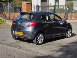 2010 Mazda Mazda2 1.5 Sport Hatchback 3dr Petrol Manual Euro 5 (102 Ps) in Grey — image 6