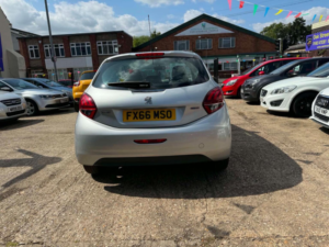 2016 Peugeot 208 1.2 Puretech Active Euro 6 3dr in Silver — image 6