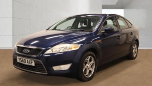 2011 Ford Mondeo 2.0 Zetec 5dr in Blue — image 4