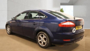 2011 Ford Mondeo 2.0 Zetec 5dr in Blue — image 5
