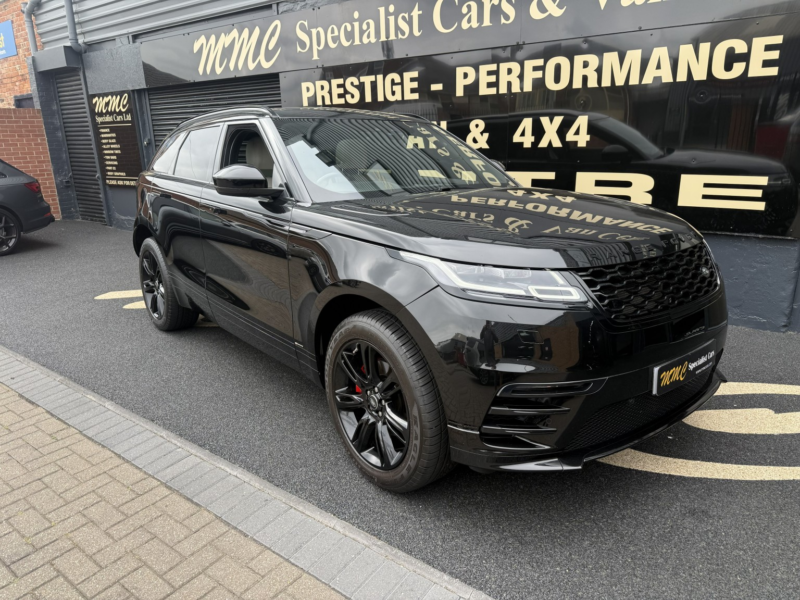 2018 Land Rover Range Rover Velar 2.0 D180 R-Dynamic S in Black — image 1