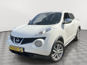 2014 Nissan Juke 1.5 Dci 8v Tekna SUV 5dr Diesel Manual Euro 5 (s/s) (110 Ps) in White — image 4
