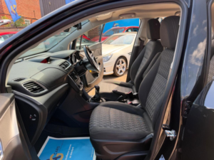2016 Vauxhall Mokka 1.6i Exclusiv 2WD Euro 6 (s/s) 5dr in Black — image 4