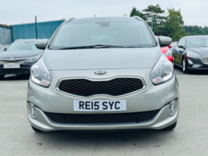 2015 Kia Carens 1.7 Crdi Ecodynamics 3 in Silver — image 5