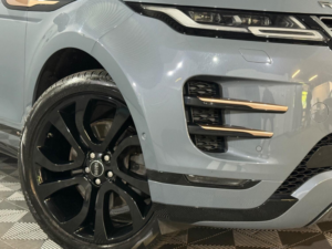 2019 Land Rover Range Rover Evoque 2.0 D180 First Edition in Grey — image 5