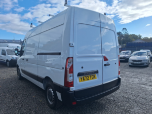 2023 Renault Master 2.3 Fwd Mm35 Dci 135 Business My22 Mwb L2h2 in White — image 5