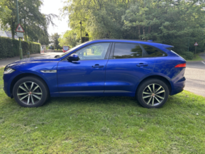 2018 Jaguar F-Pace 2.0 D180 R-Sport in Blue — image 5