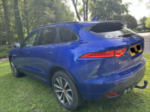 2018 Jaguar F-Pace 2.0 D180 R-Sport in Blue — image 6