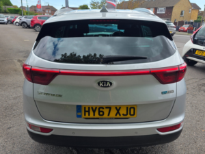 2017 Kia Sportage 1.6 Gdi 2 SUV 5dr Petrol Manual Euro 6 (s/s) (130 Bhp) in Silver — image 5
