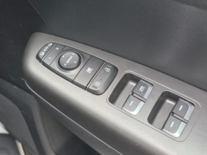 2017 Kia Sportage 1.6 Gdi 2 SUV 5dr Petrol Manual Euro 6 (s/s) (130 Bhp) in Silver — image 6
