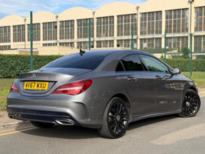 2017 Mercedes-Benz Cla 2.1 Cla220d Amg Line Coupe 7g-Dct Euro 6 (s/s) 4dr in Grey — image 4