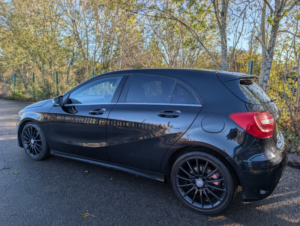 2015 Mercedes-Benz A Class 1.5 A180 Cdi Amg Sport in Black — image 2