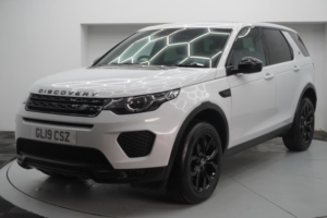2019 Land Rover Discovery Sport 2.0 Td4 Landmark Auto 4WD Euro 6 (s/s) 5dr in White — image 2