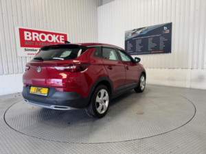 2019 Vauxhall Grandland X 1.5 Turbo D Blueinjection Elite Nav Euro 6 (s/s) 5dr in Red — image 6