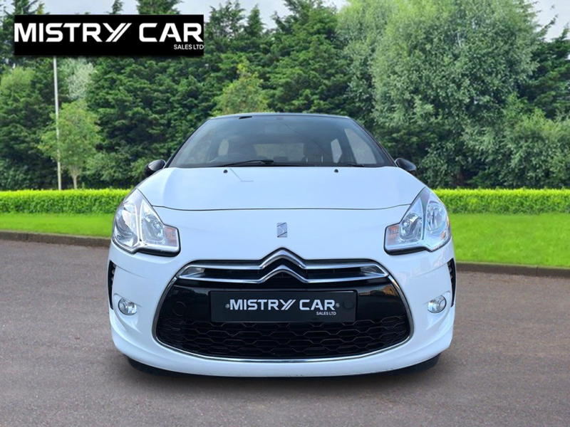 2013 Citroen Ds3 1.6 Vti Dstyle Plus in White — image 1