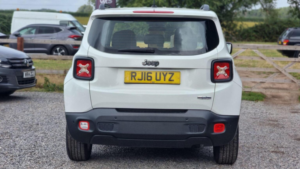 2016 Jeep Renegade 1.4t Multiairii Longitude Ddct Euro 6 (s/s) 5dr in White — image 5