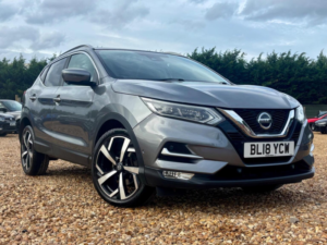2018 Nissan Qashqai 1.5 Dci Tekna Euro 6 (s/s) 5dr in Grey — image 3
