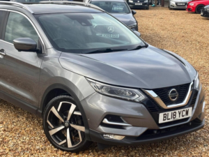 2018 Nissan Qashqai 1.5 Dci Tekna Euro 6 (s/s) 5dr in Grey — image 4