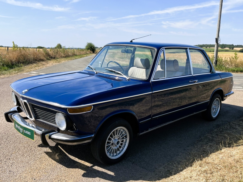 1974 BMW 1 Series in Blue — image 1