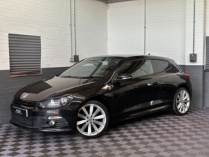 2014 Volkswagen Scirocco 2.0 Tdi Bluemotion Tech R-Line Hatchback 3dr Diesel Manual Euro 5 (s/s) (leather, Nav) (140 Ps) in Black — image 2