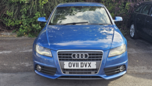 2011 Audi A4 2.0 Tdi S Line in Blue — image 2