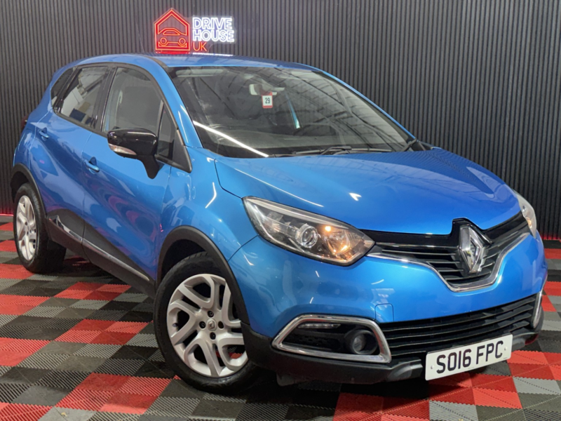 2016 Renault Captur 0.9 Dynamique Nav Tce 90 in Blue — image 1