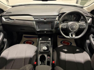 2022 MG Mg5 61.1kwh Excite Long Range Auto 5dr in White — image 4