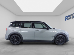 2017 MINI Clubman 2.0 Cooper Sd Estate 6dr Diesel Manual Euro 6 (s/s) (190 Ps) in Grey — image 4