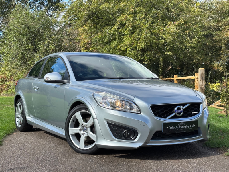 2012 Volvo C30 1.6 D2 R-Design Sports Coupe 3dr Diesel Manual Euro 5 (115 Ps) in Silver — image 1